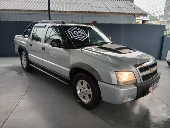 CHEVROLET S10 2.4 ADVANTAGE 4X2 CD 8V FLEX 4P MANUAL CHEVROLET S10 2.4 ADVANTAGE 4X2 CD 8V FLEX 4P MANUAL
